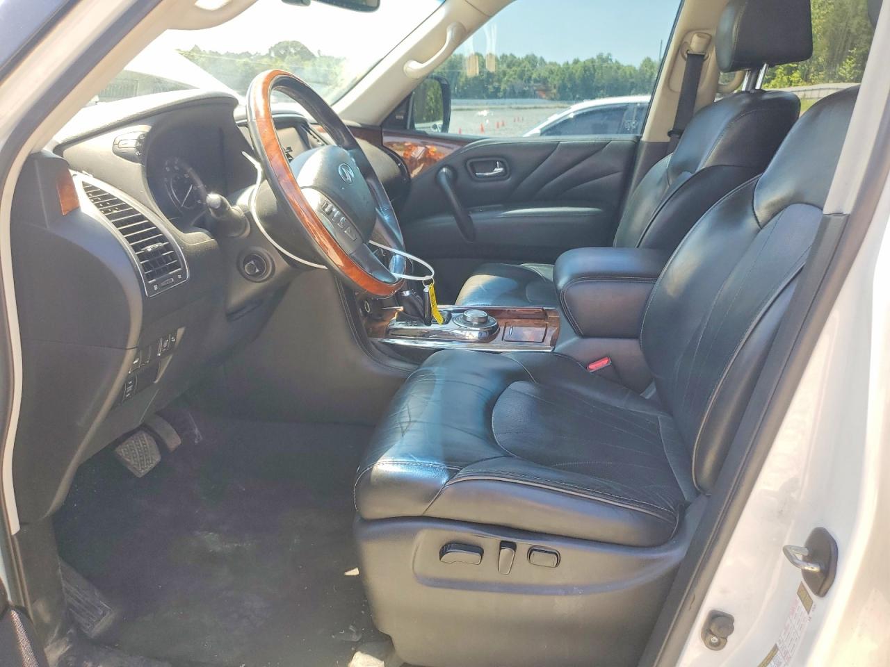 2017 INFINITI QX80