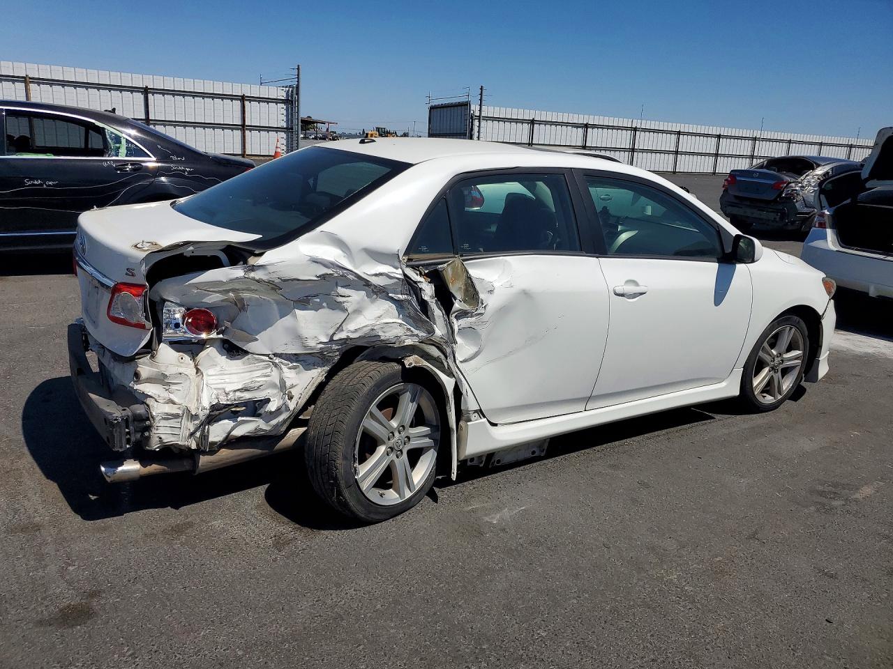 2013 TOYOTA COROLLA