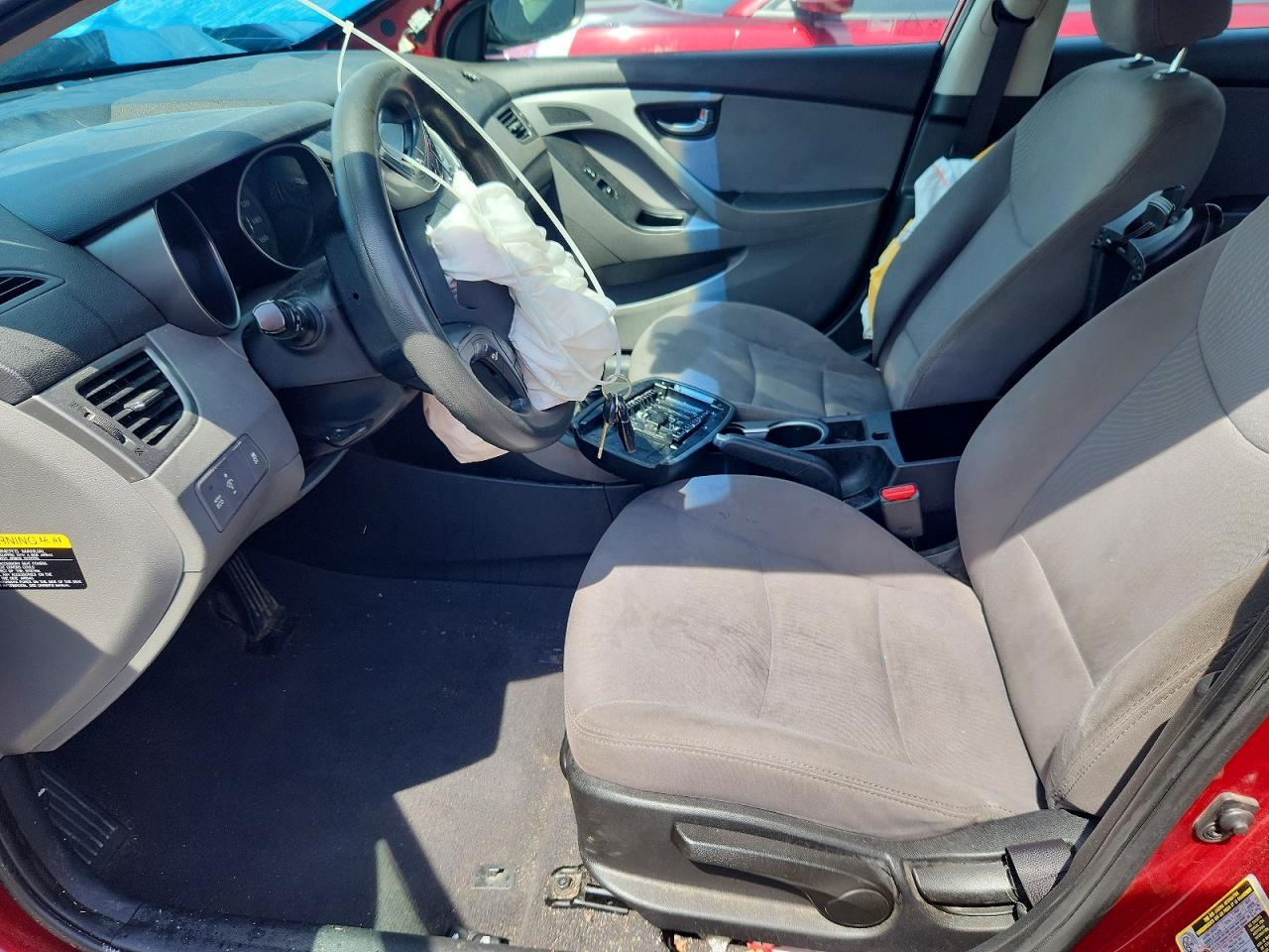 2015 HYUNDAI ELANTRA