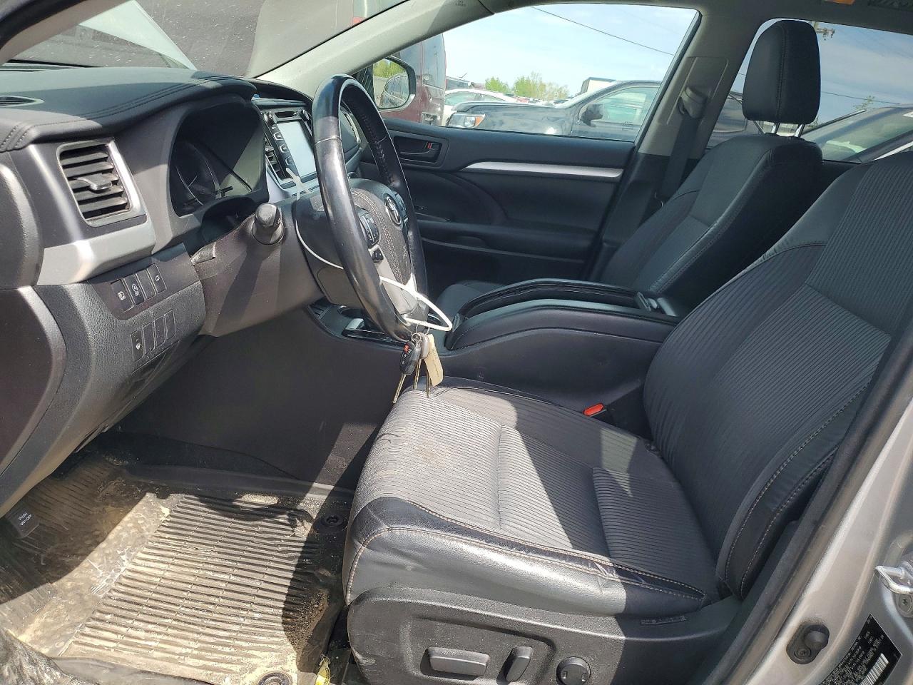 2018 TOYOTA HIGHLANDER