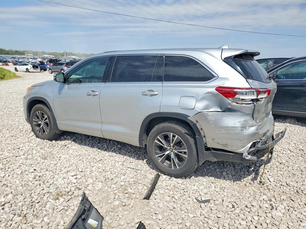 2018 TOYOTA HIGHLANDER