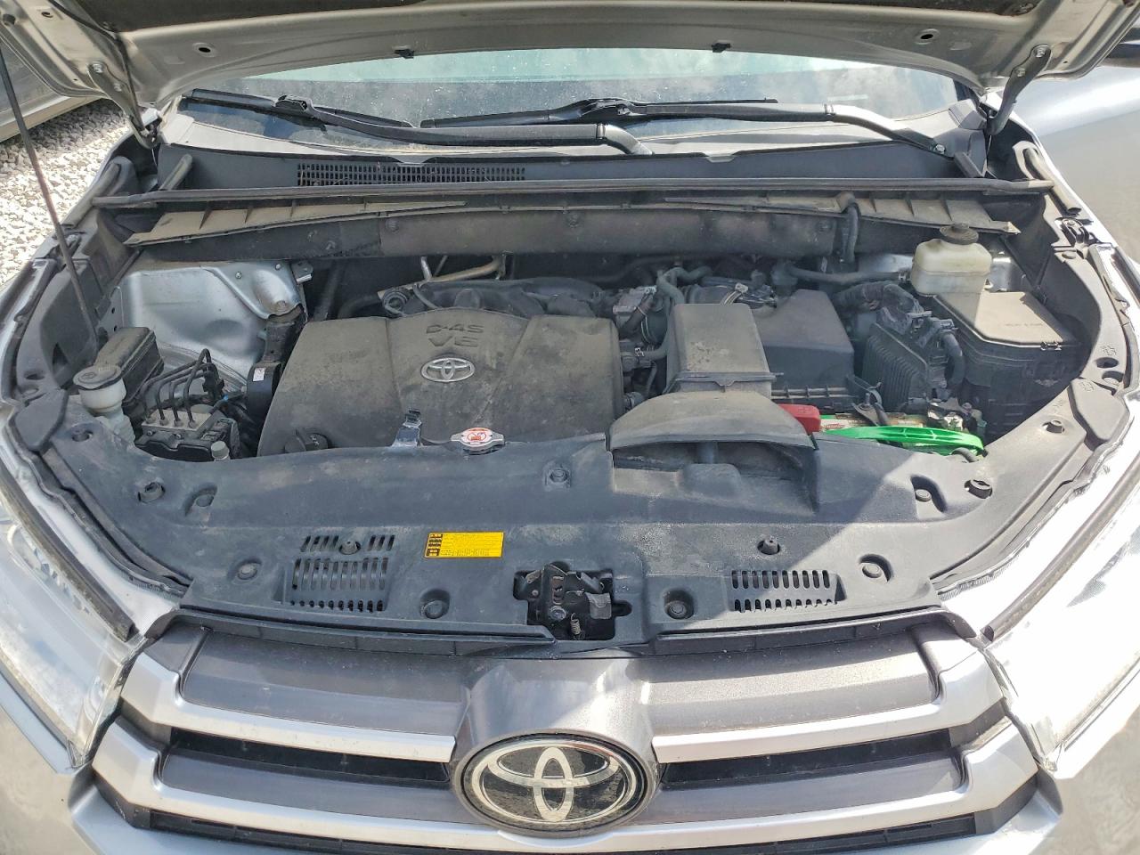 2018 TOYOTA HIGHLANDER