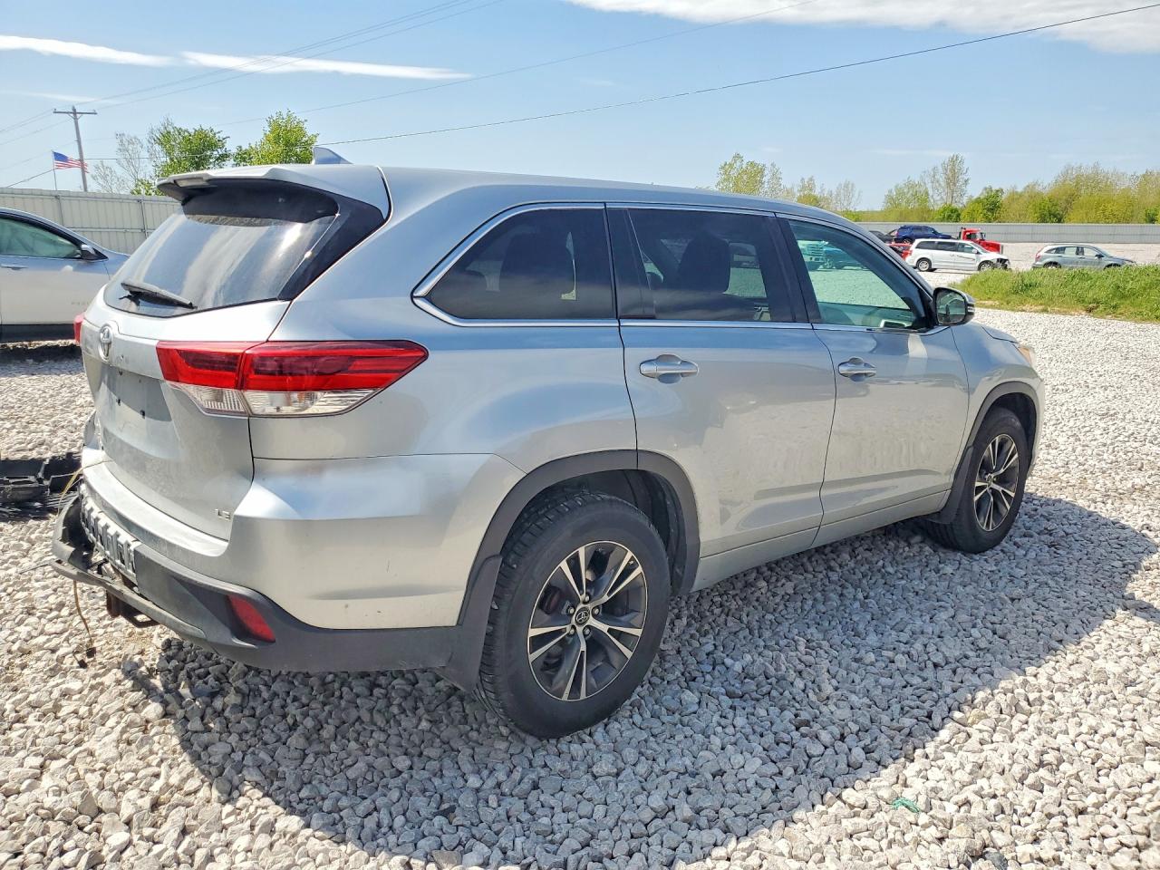 2018 TOYOTA HIGHLANDER