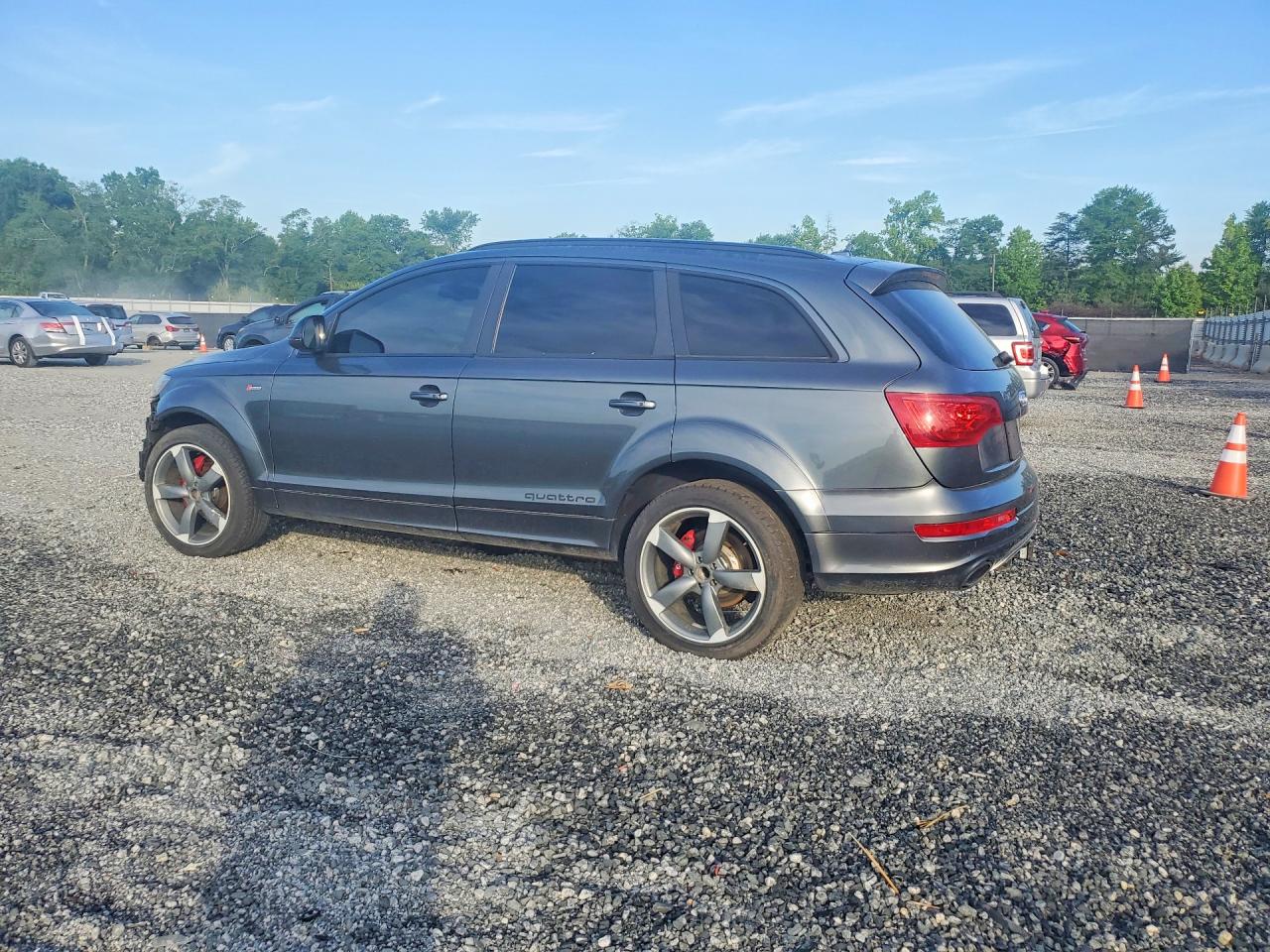 2015 AUDI Q7