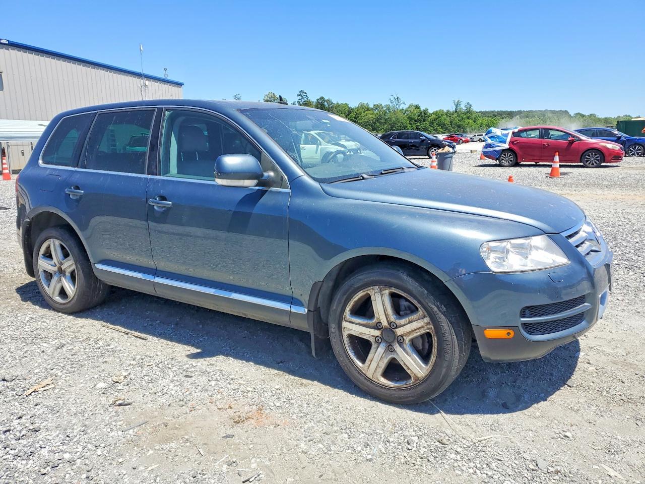 2004 VOLKSWAGEN TOUAREG TD