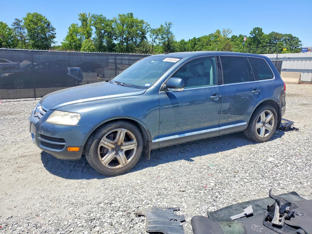 2004 VOLKSWAGEN TOUAREG TD