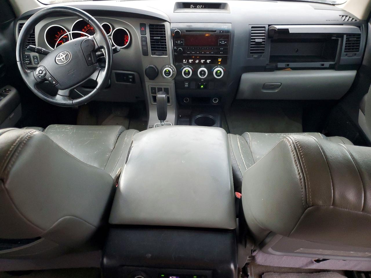 2010 TOYOTA SEQUOIA