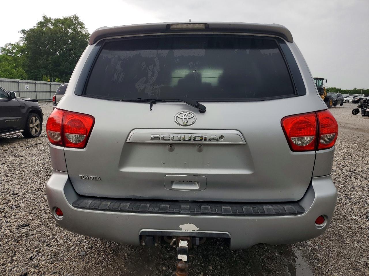 2010 TOYOTA SEQUOIA