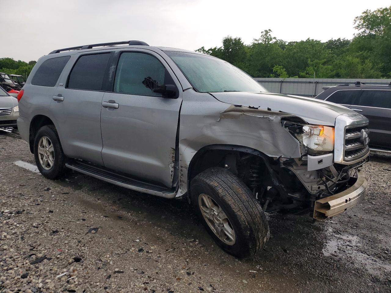 2010 TOYOTA SEQUOIA