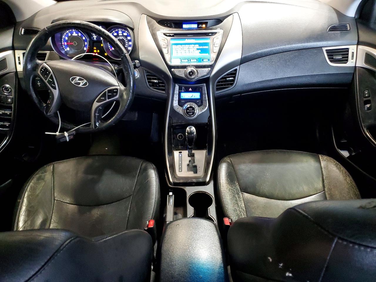 2013 HYUNDAI ELANTRA