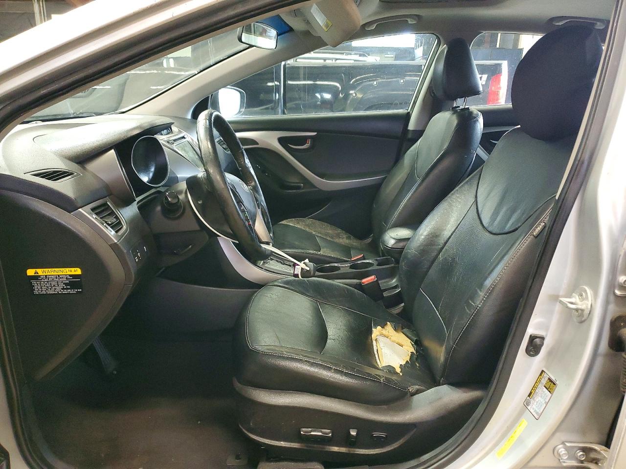 2013 HYUNDAI ELANTRA