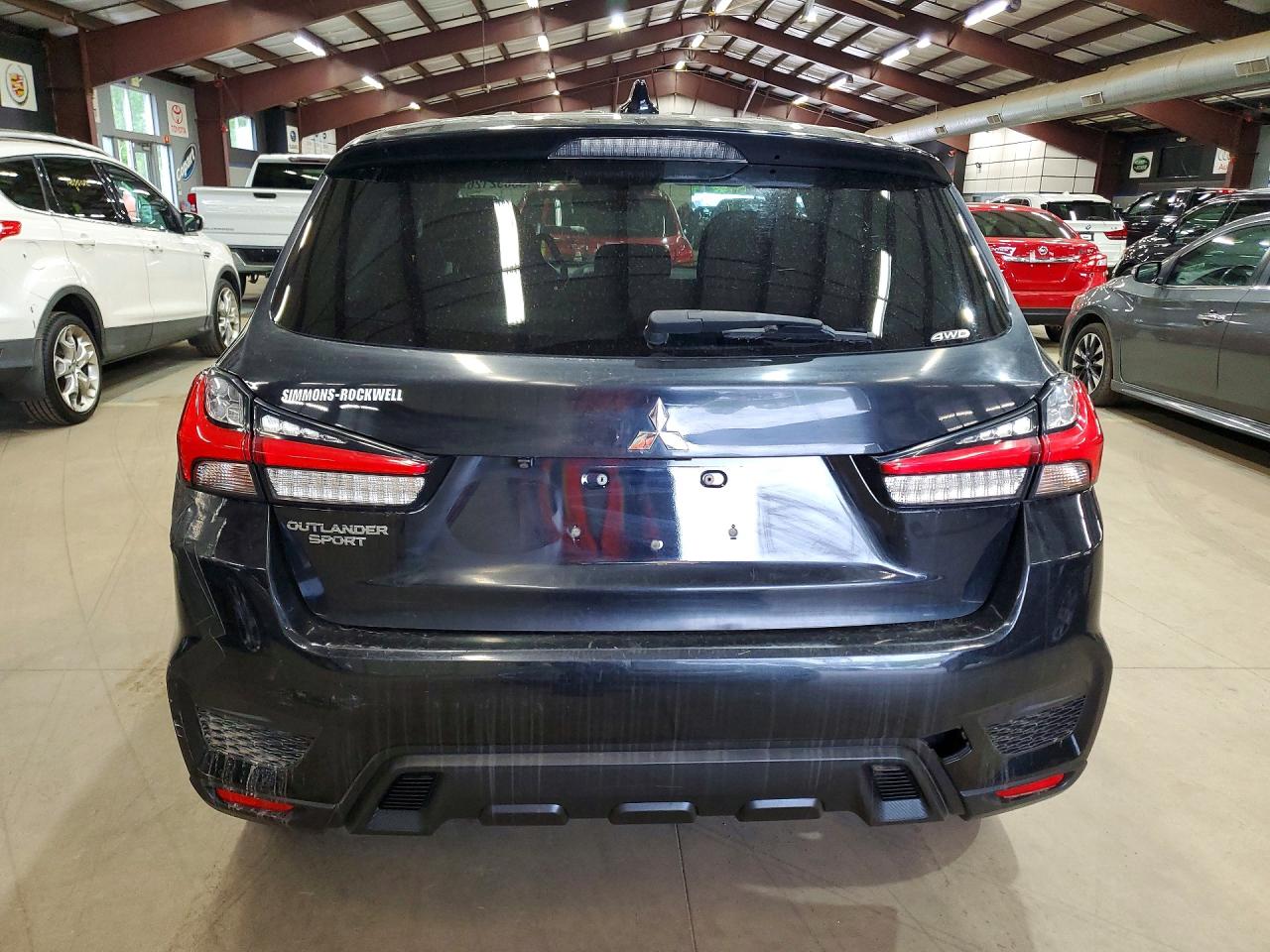 2021 MITSUBISHI OUTLANDER