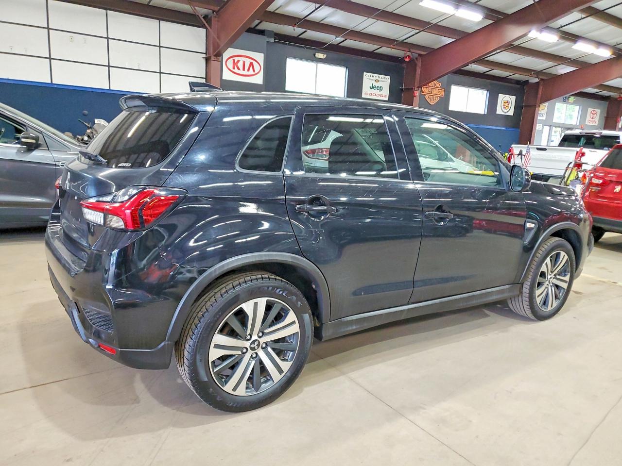 2021 MITSUBISHI OUTLANDER
