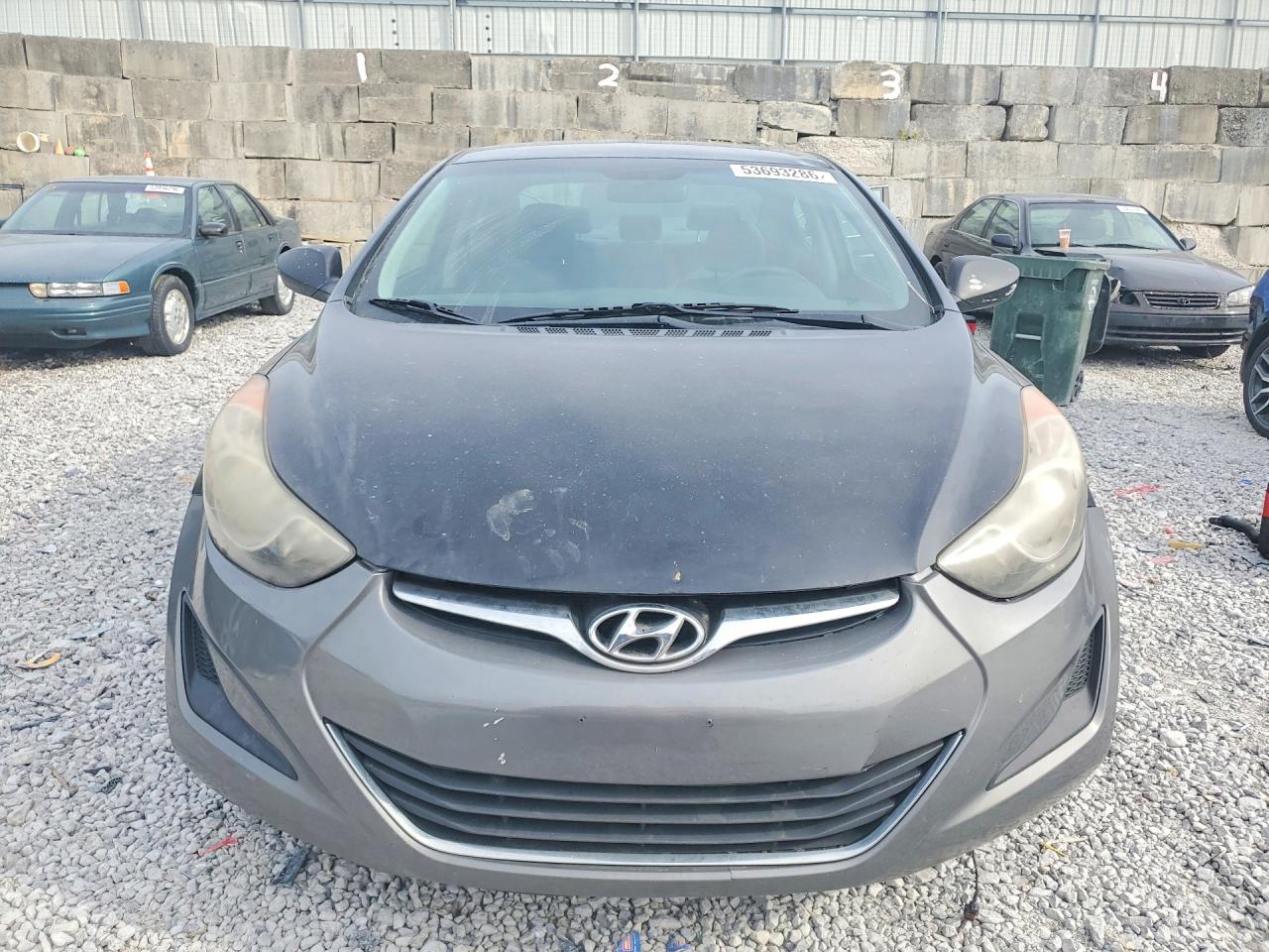 2013 HYUNDAI ELANTRA