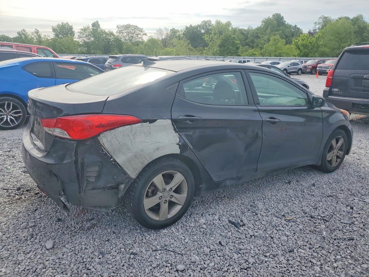 2013 HYUNDAI ELANTRA