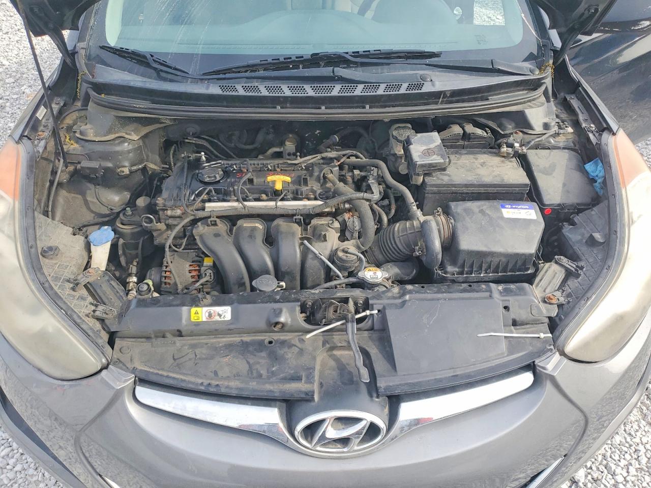2013 HYUNDAI ELANTRA