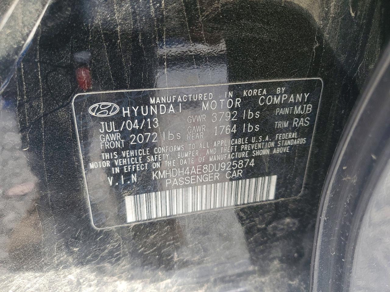 2013 HYUNDAI ELANTRA