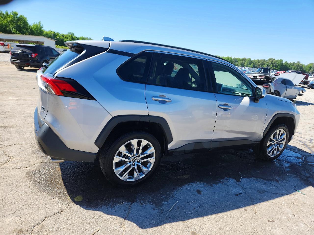 2023 TOYOTA RAV4