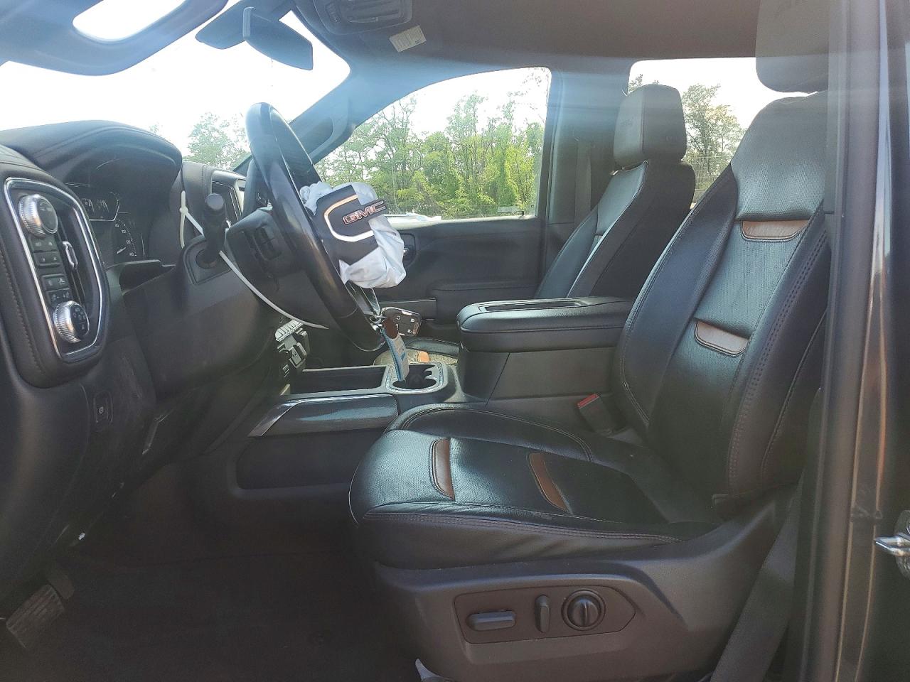 2021 GMC SIERRA