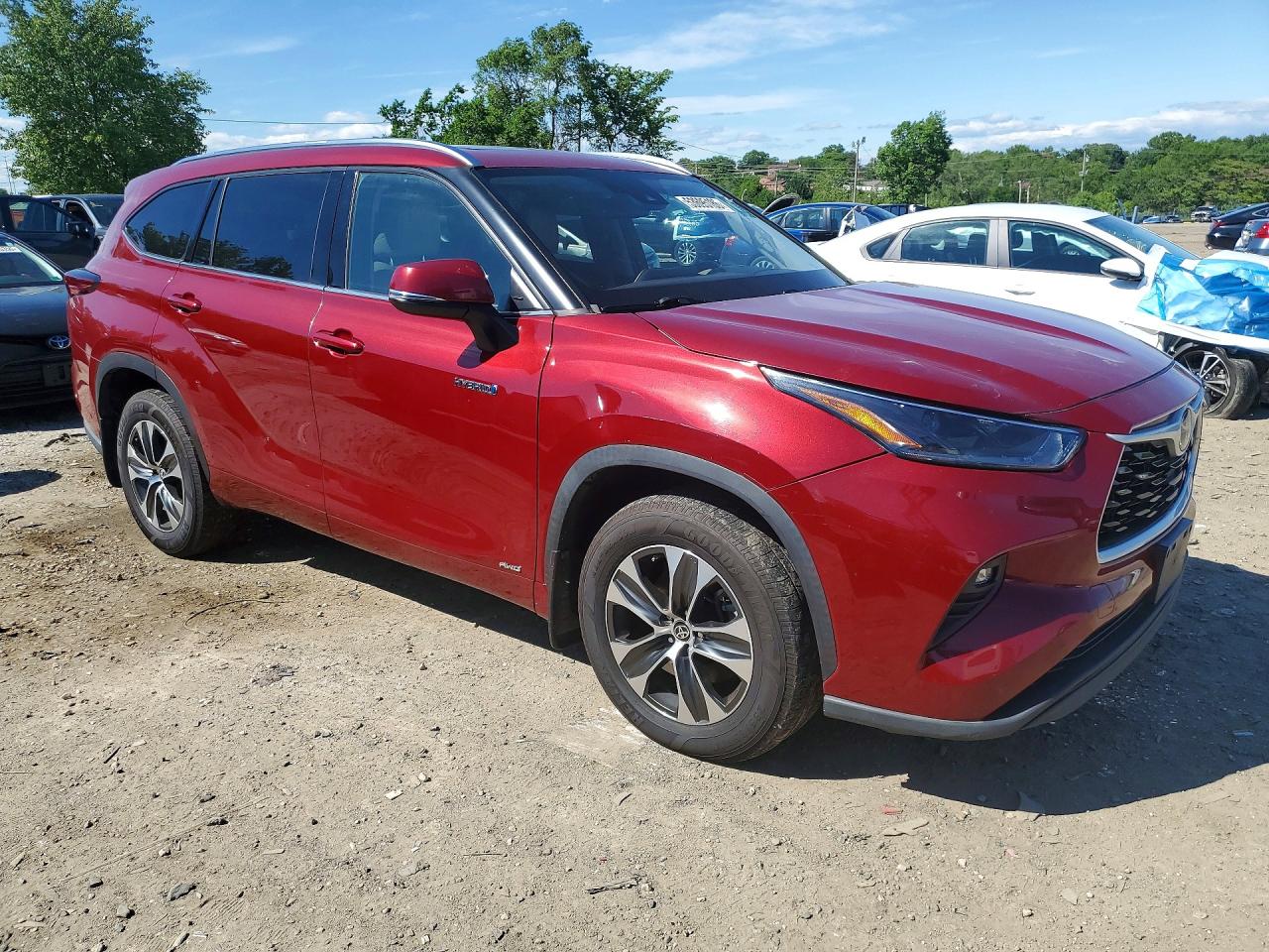 2021 TOYOTA HIGHLANDER