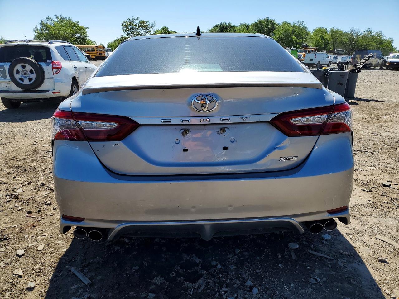 2019 TOYOTA CAMRY