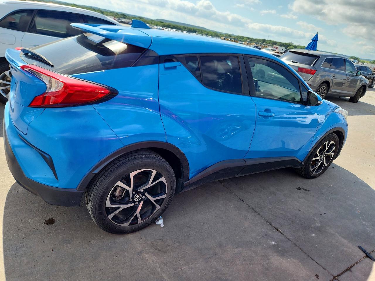 2019 TOYOTA C-HR