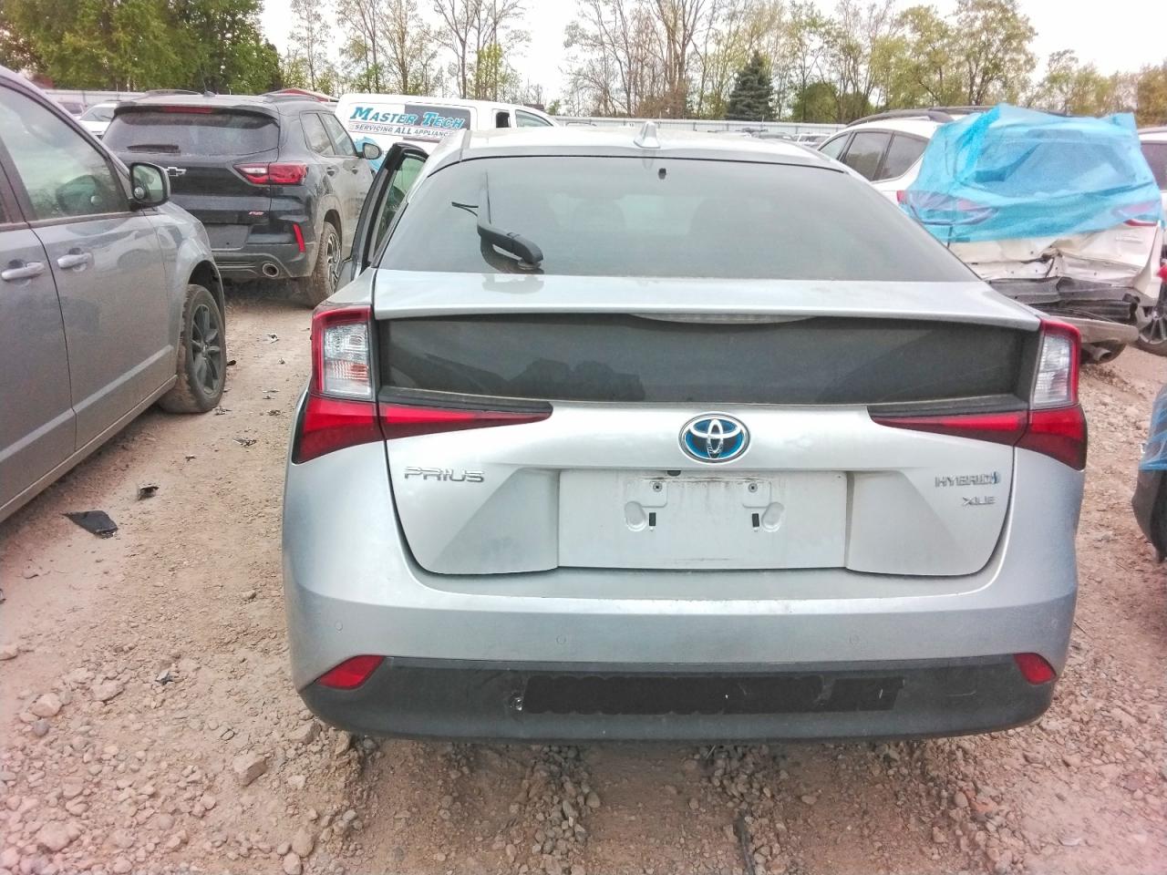 2022 TOYOTA PRIUS