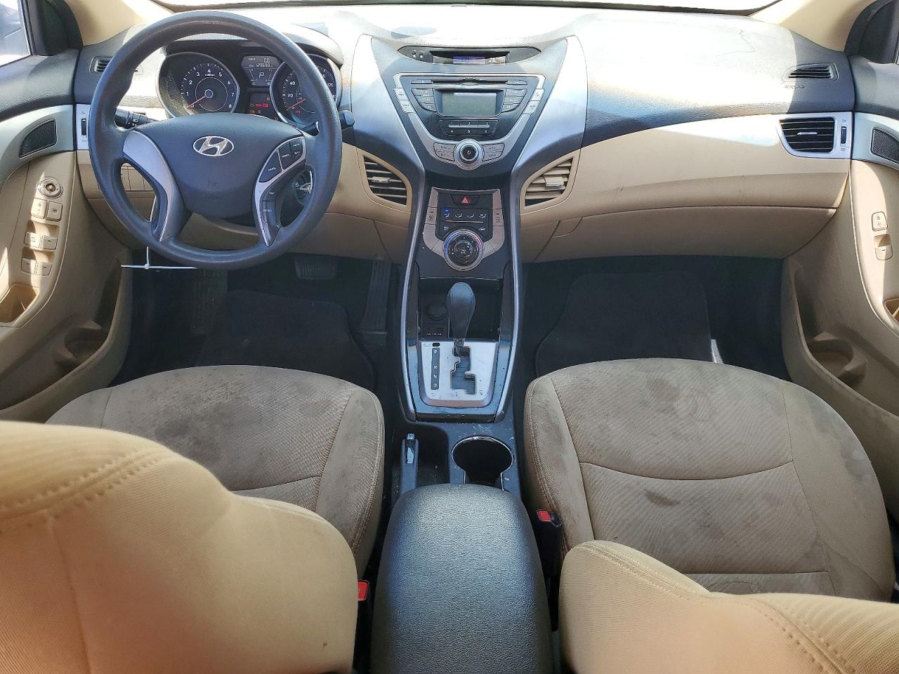2013 HYUNDAI ELANTRA