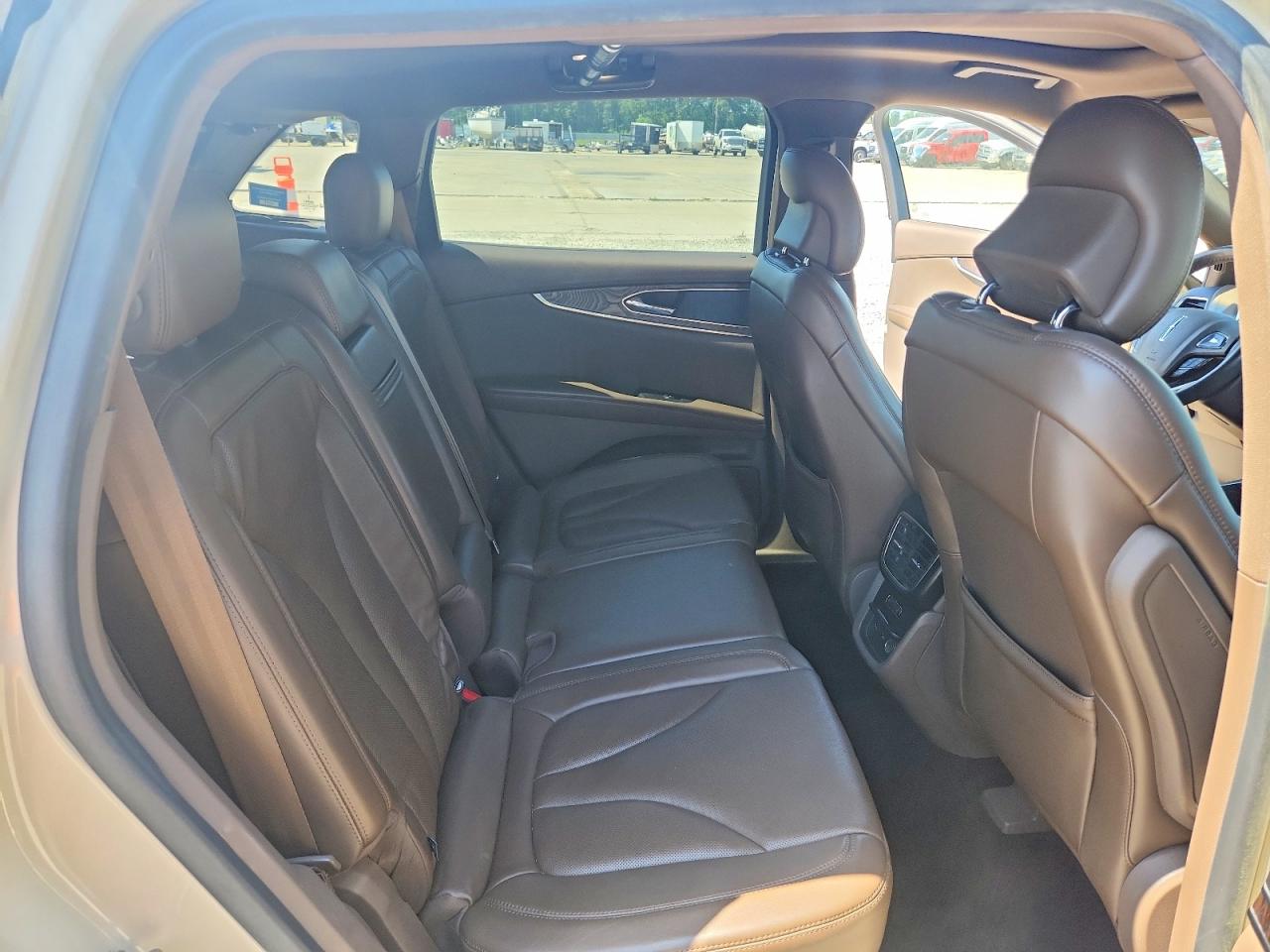 2016 LINCOLN MKX