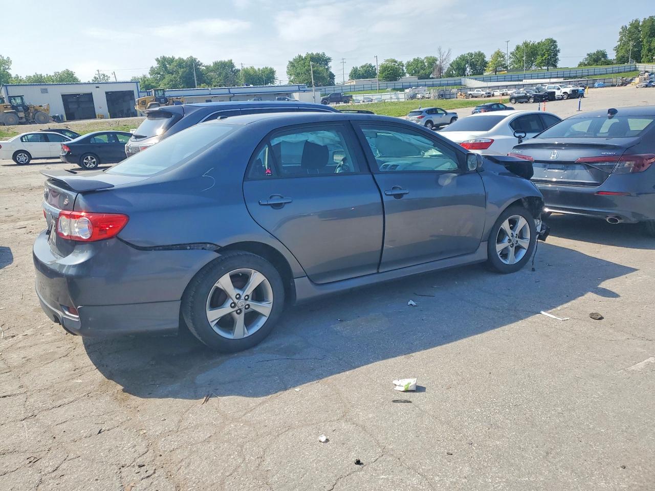 2011 TOYOTA COROLLA
