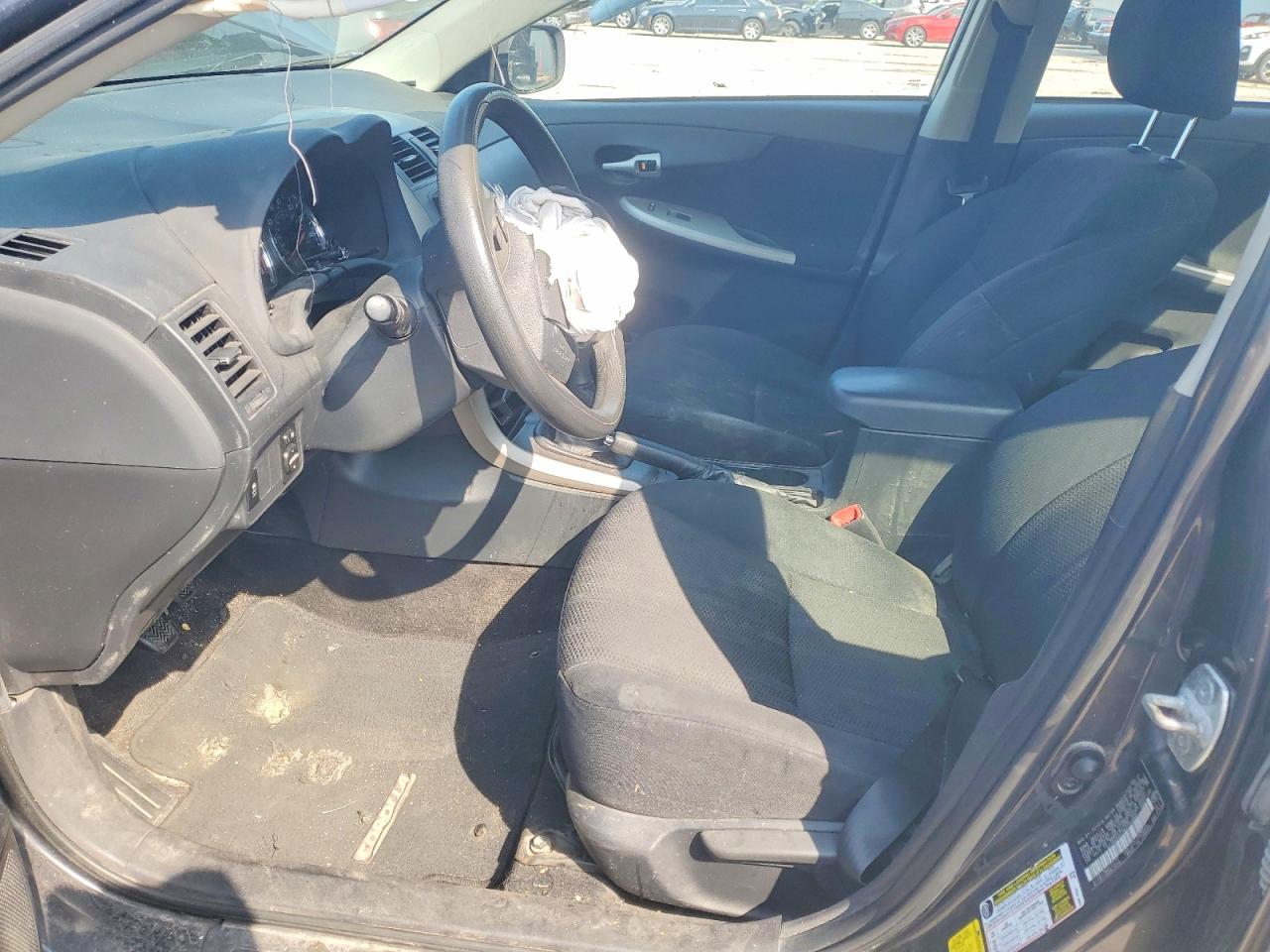 2011 TOYOTA COROLLA