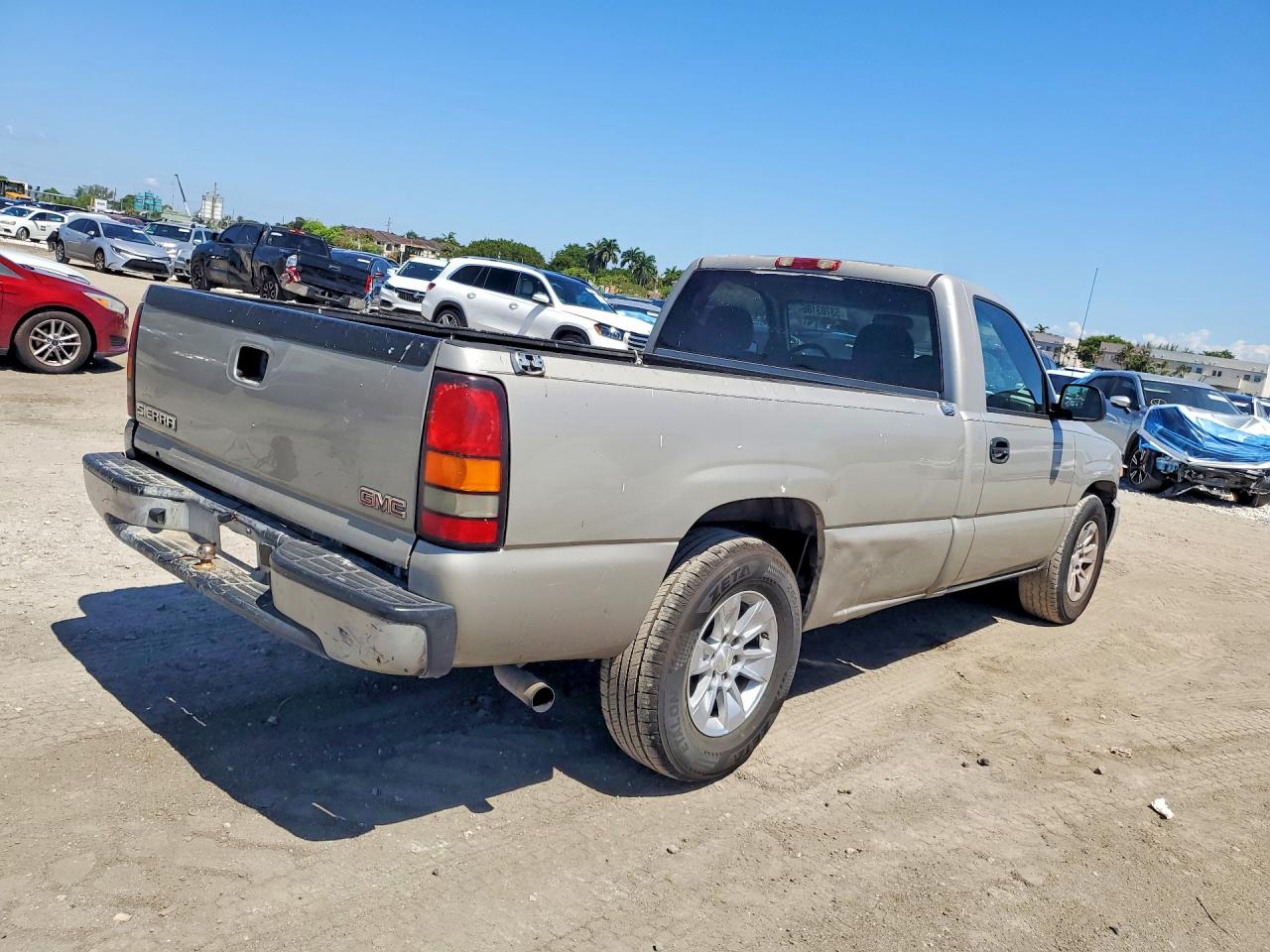 2007 GMC SIERRA