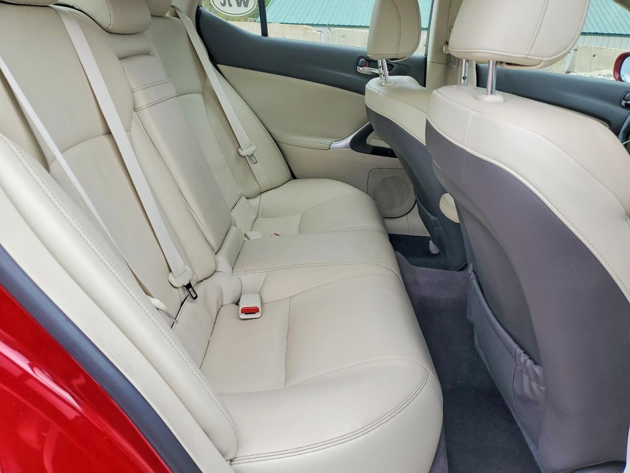 2012 LEXUS IS