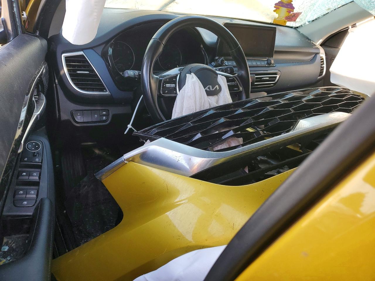 2022 KIA SELTOS