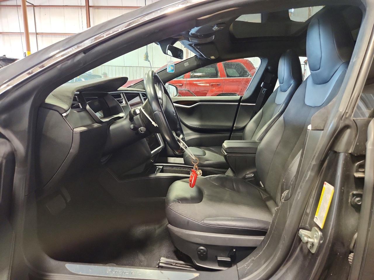 2016 TESLA MODEL S