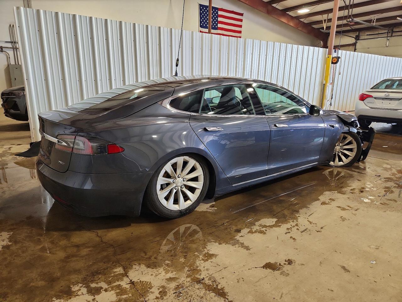 2016 TESLA MODEL S