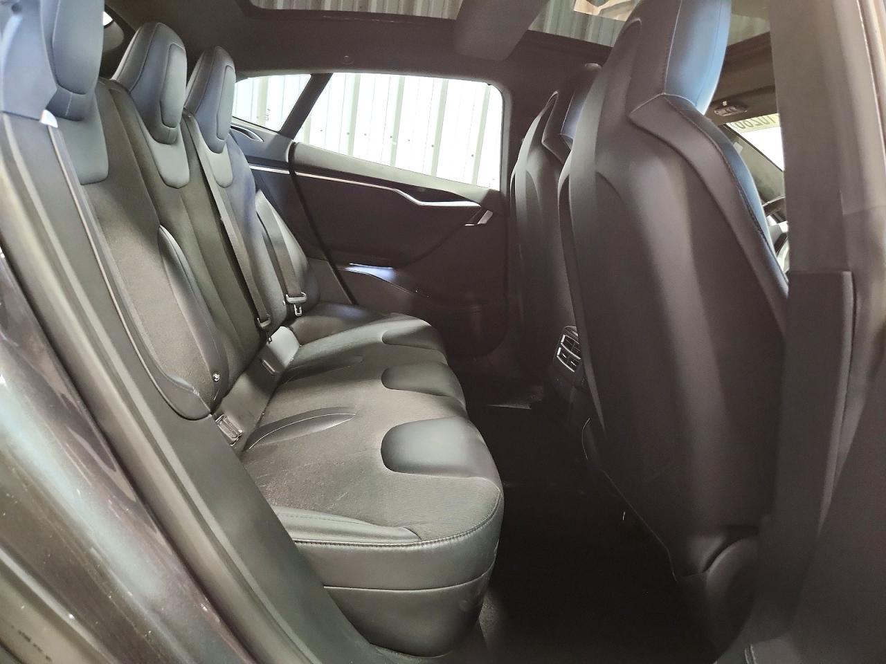 2016 TESLA MODEL S