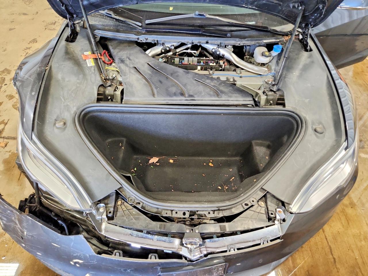 2016 TESLA MODEL S