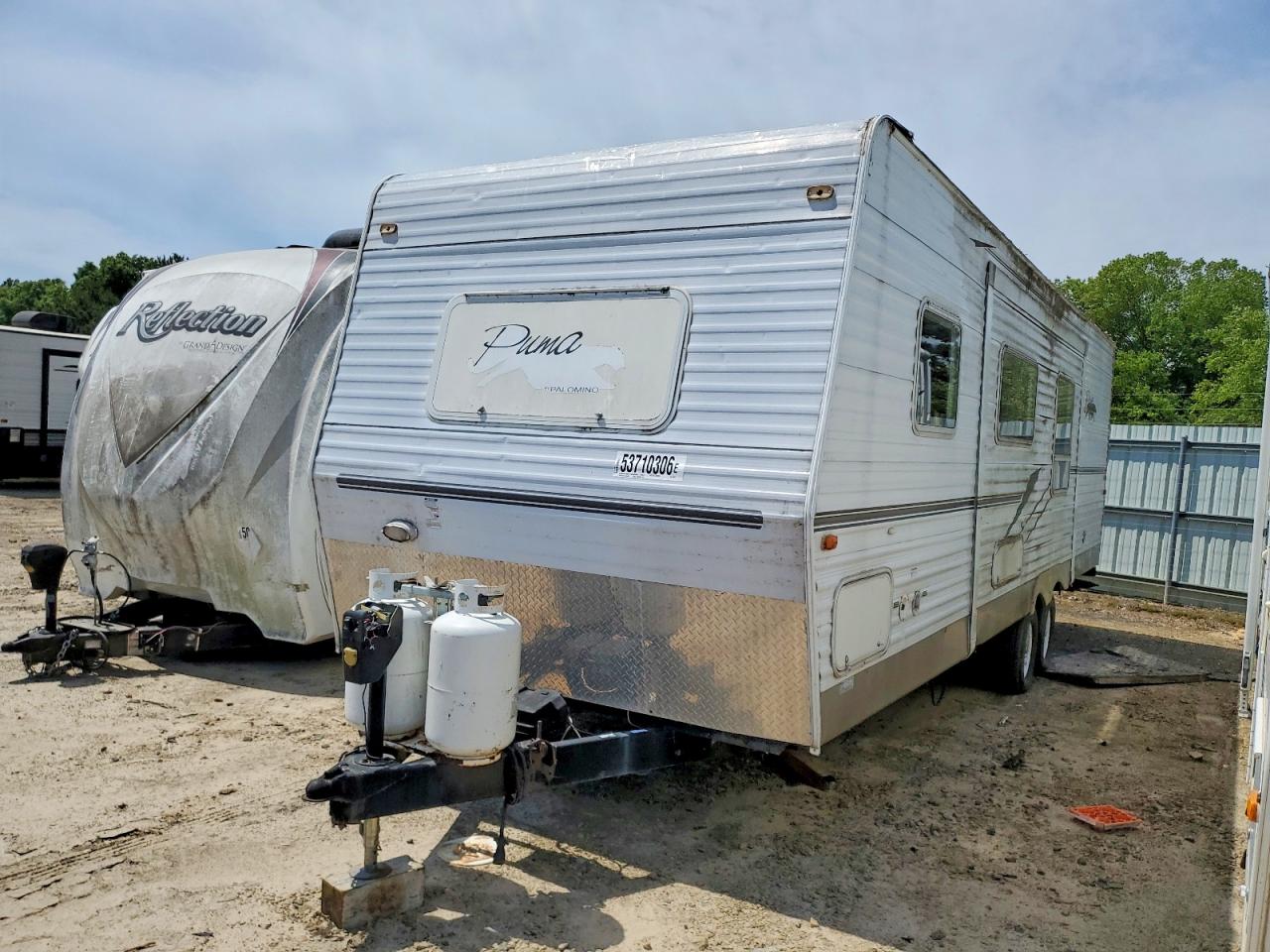 2004 VANGUARD TRAILER
