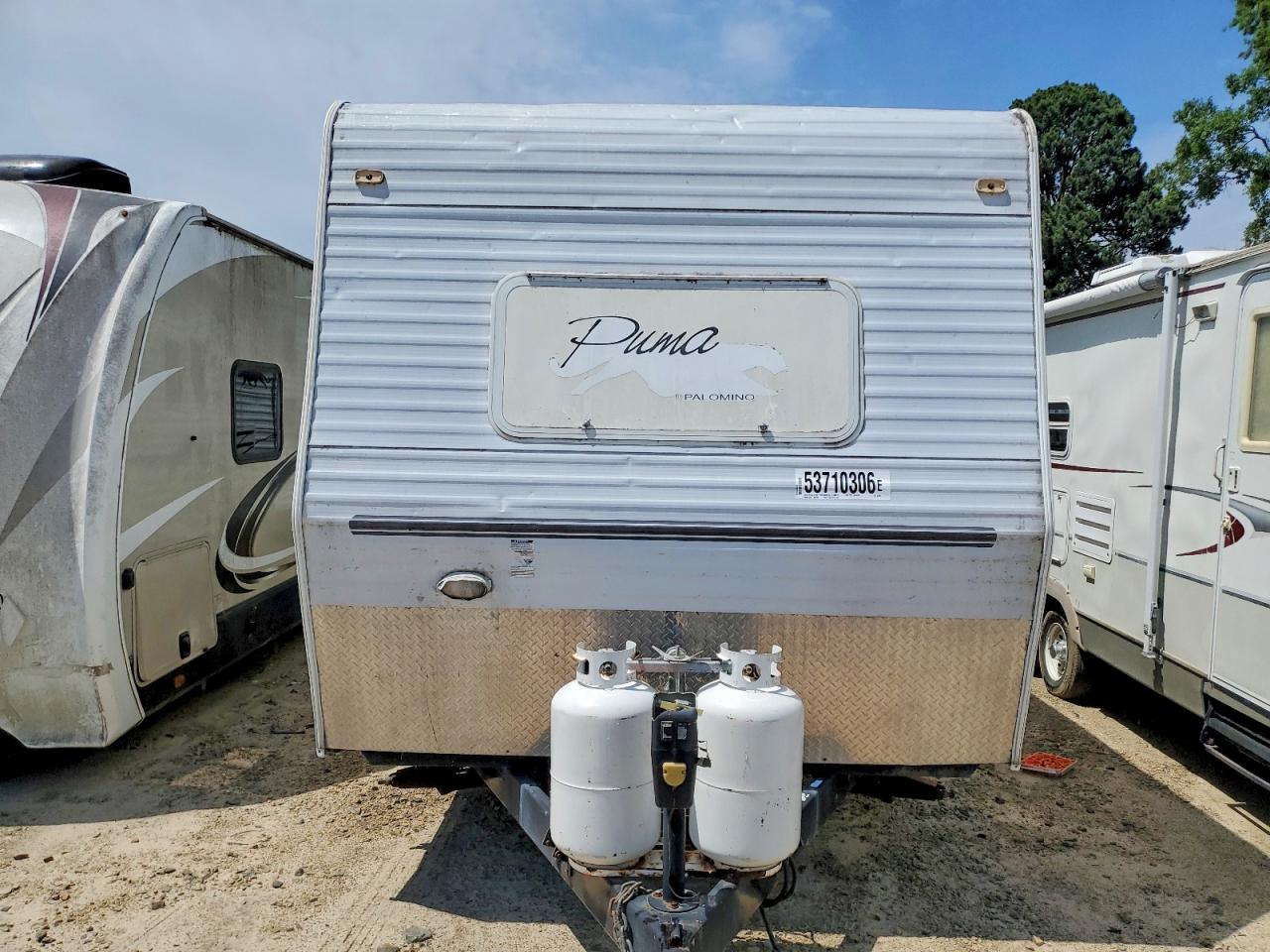 2004 VANGUARD TRAILER