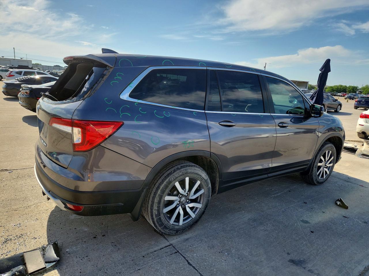 2021 HONDA PILOT
