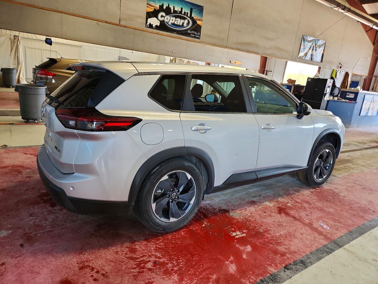 2024 NISSAN ROGUE