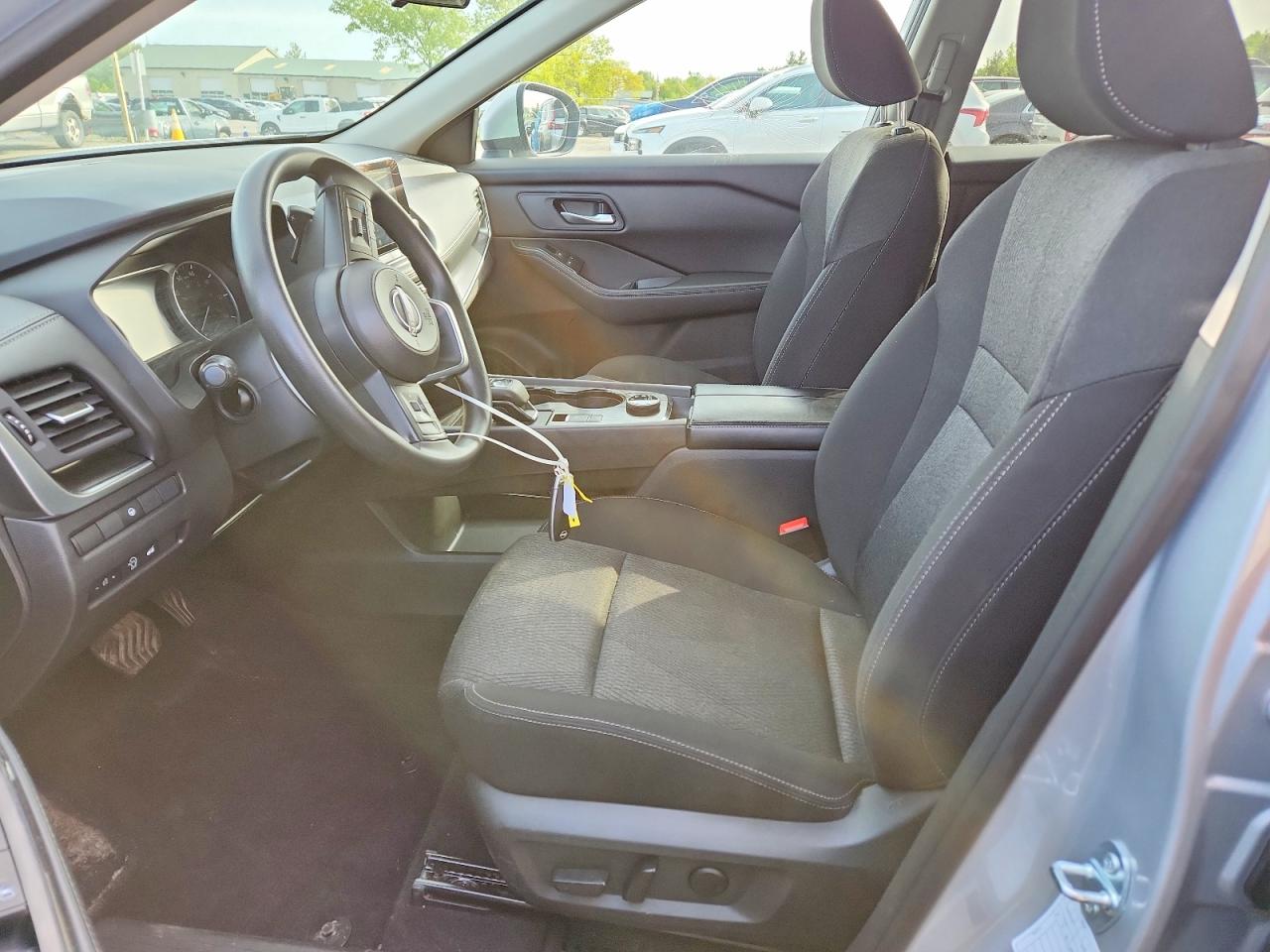 2024 NISSAN ROGUE