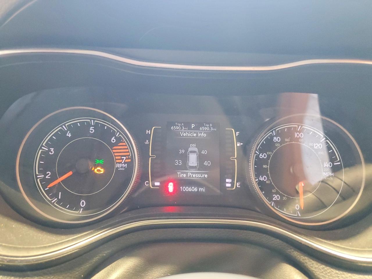 2019 JEEP CHEROKEE