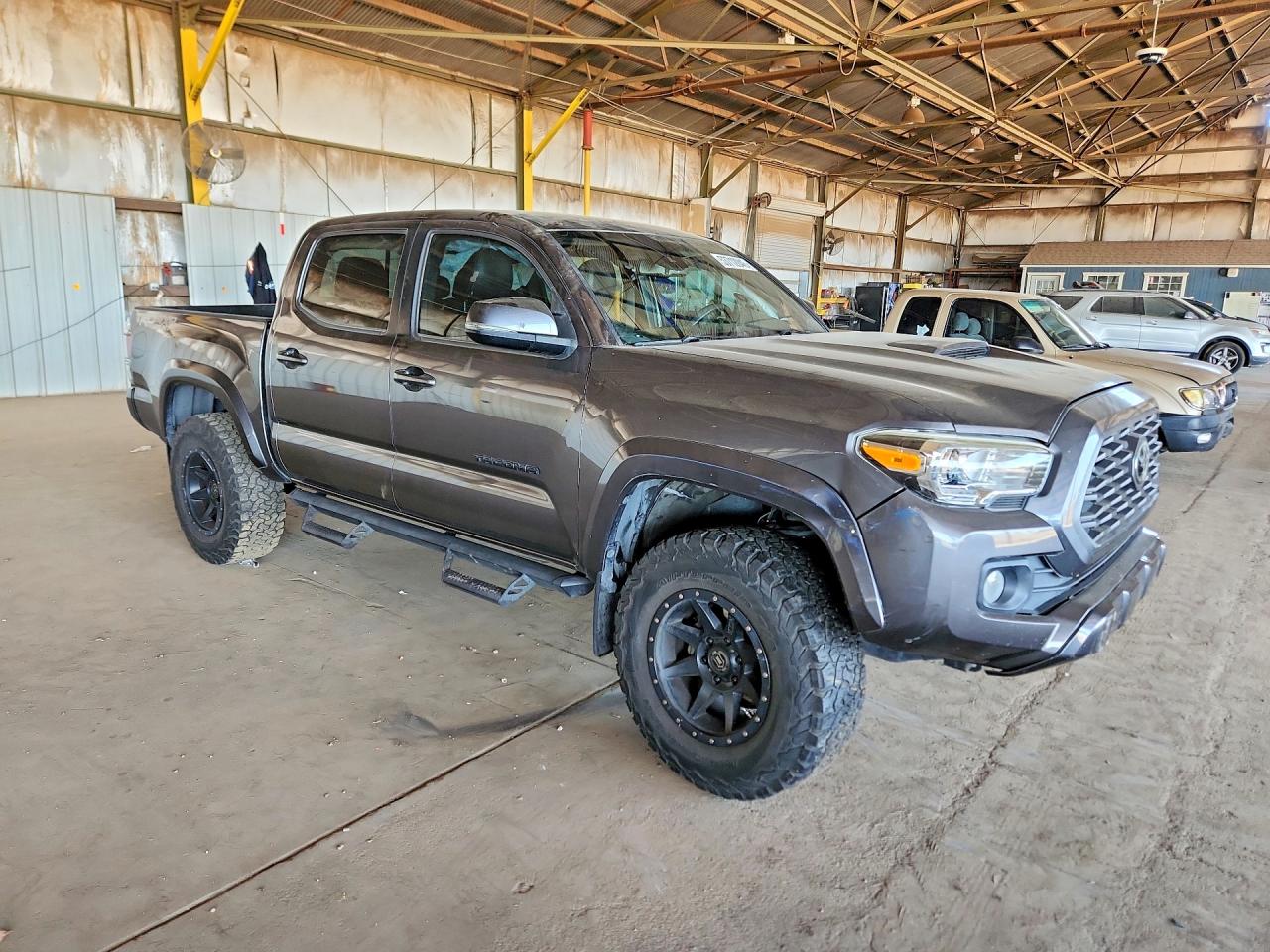 2020 TOYOTA TACOMA