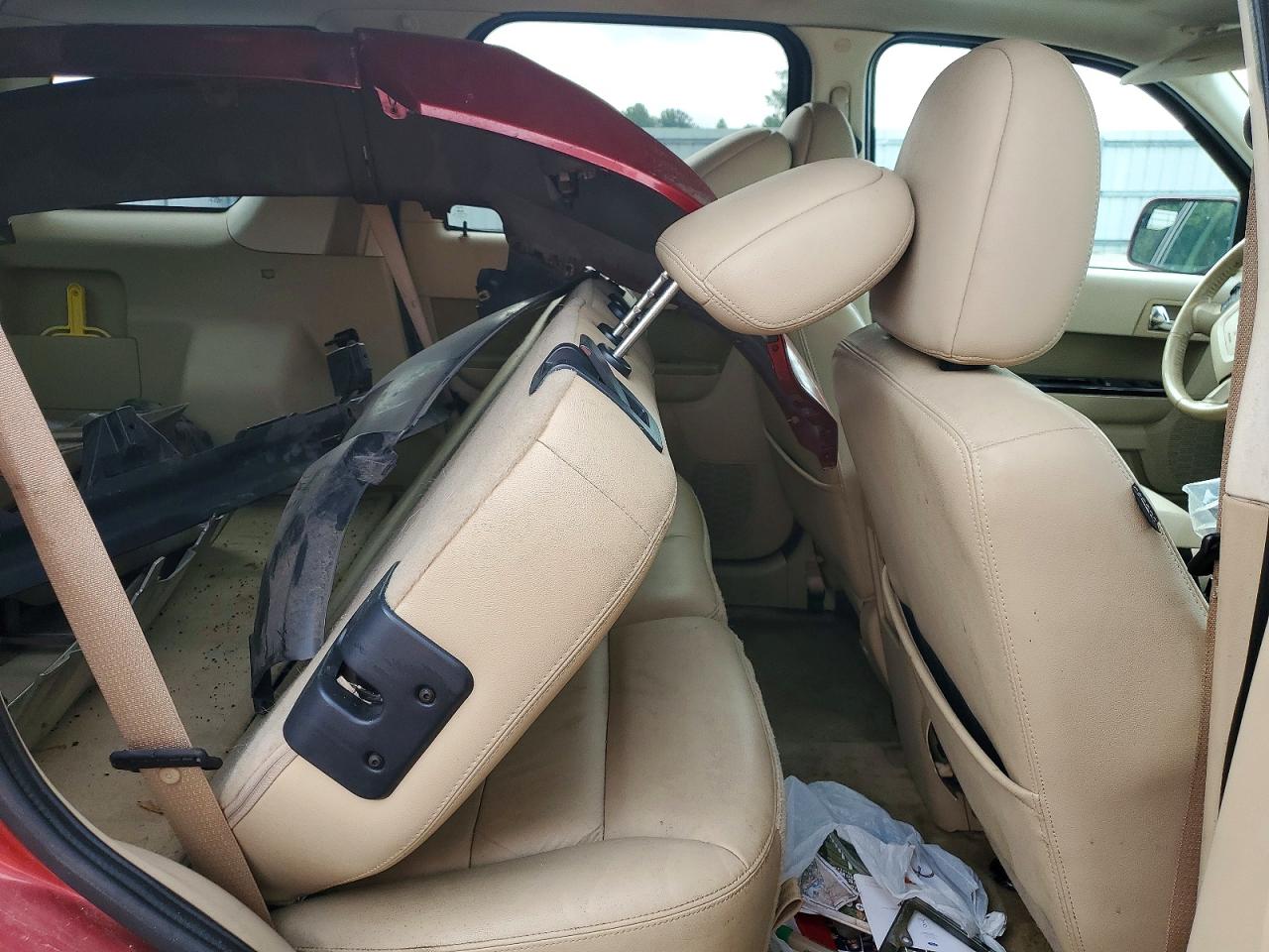 2012 FORD ESCAPE LIM
