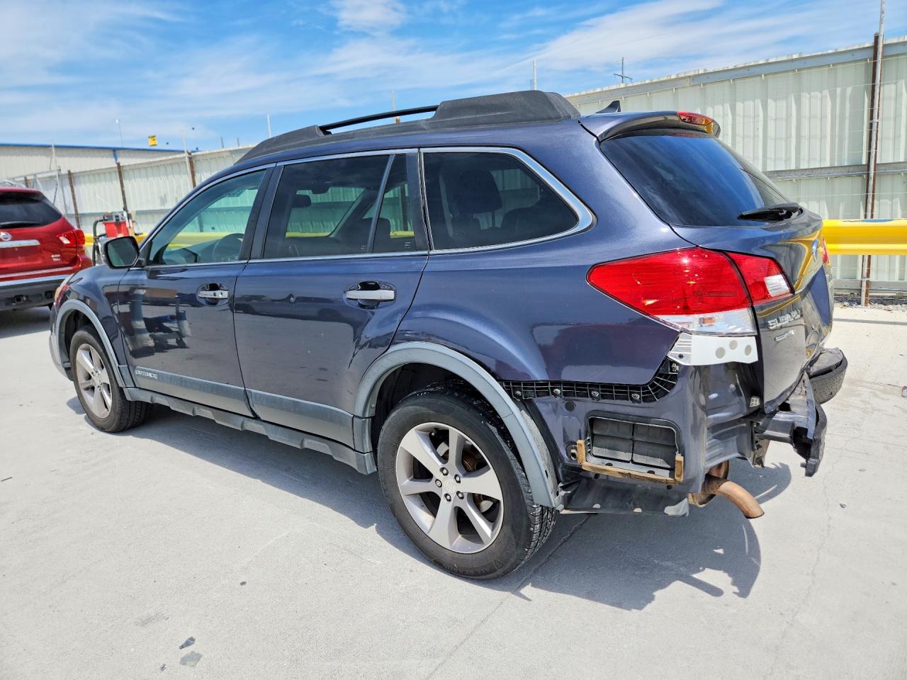 2014 SUBARU OUTBACK