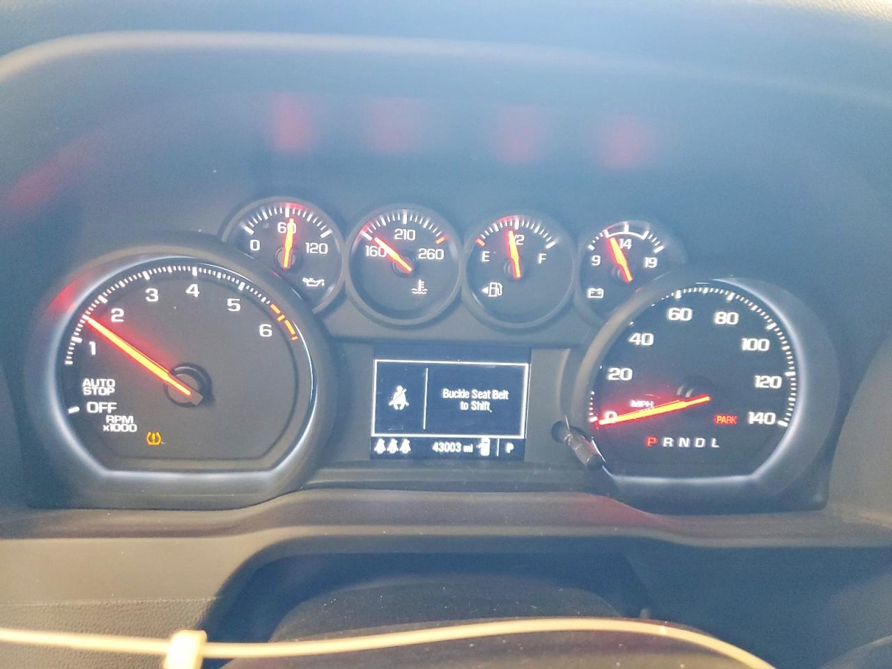 2025 CHEVROLET SILVERADO