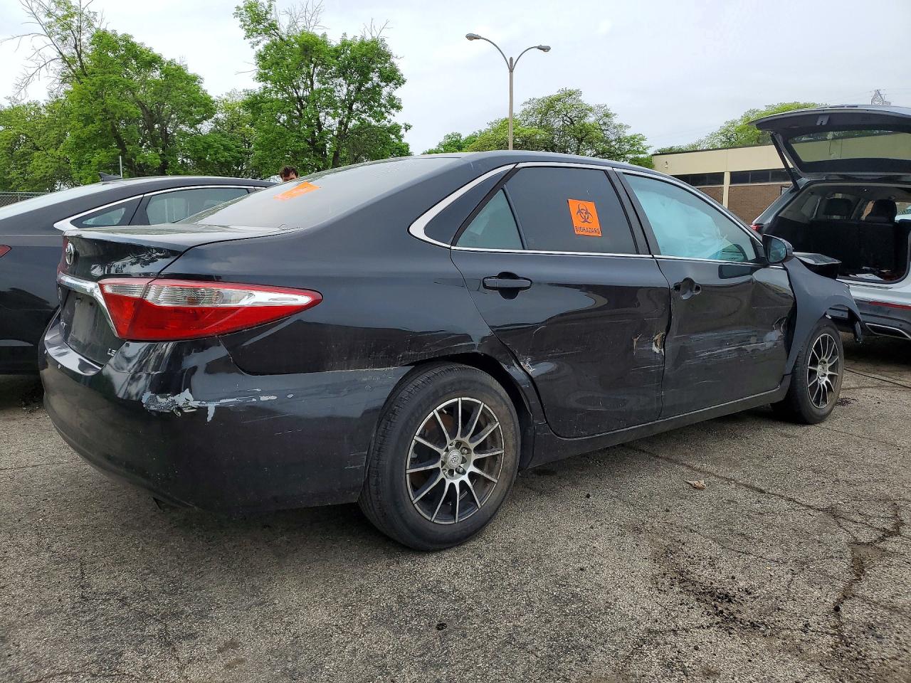 2016 TOYOTA CAMRY