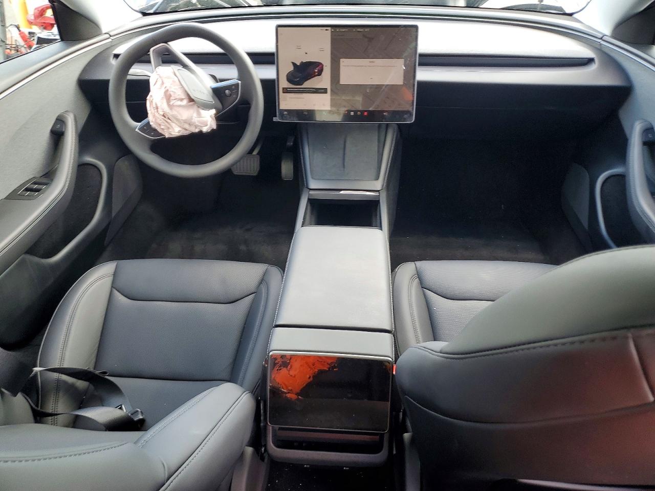 2026 TESLA MODEL 3